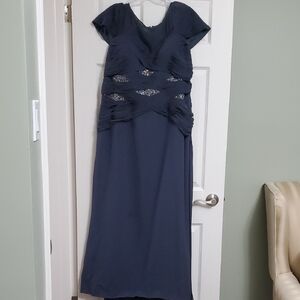 Elegant Gray/Blue Evening Dress